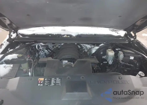 2016 Chevrolet Suburban Ltz z USA, uszkodzony, nr VIN 1GNSKJKC9GR131683